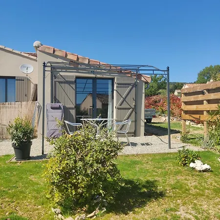 Gite L'Epinette Saint-Saturnin-les-Apt Exterior photo